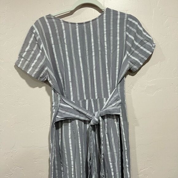 Grey Striped Jumpsuit- Medium - Picture 7 of 9